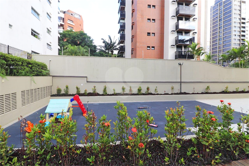 Foto REO135240