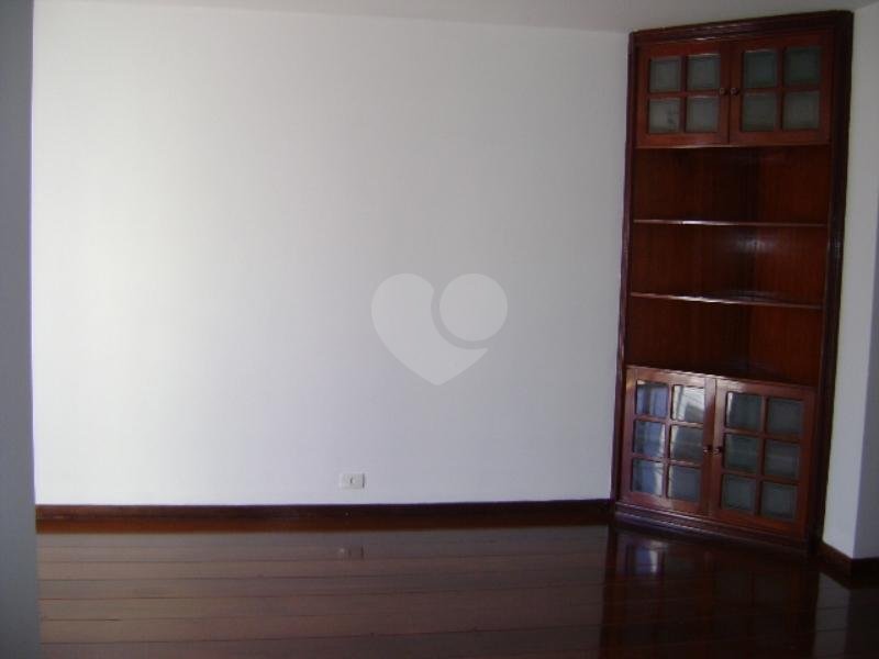 Venda Apartamento São Paulo Moema REO135396 43