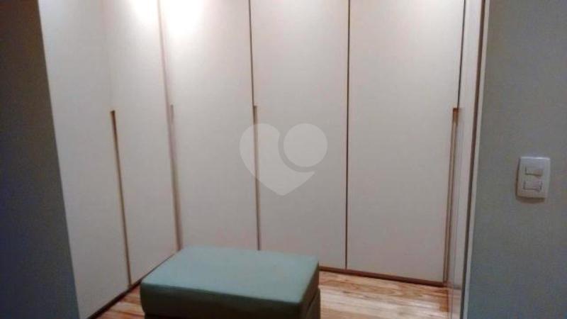 Foto REO136123