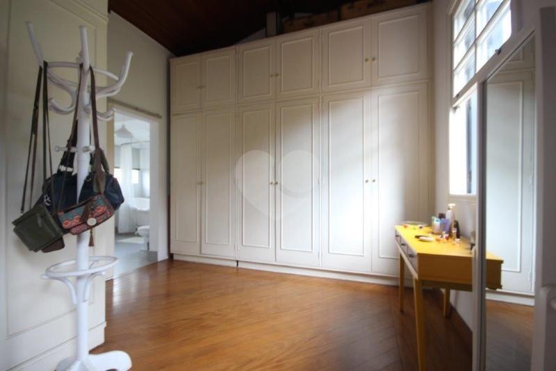 Foto REO136249