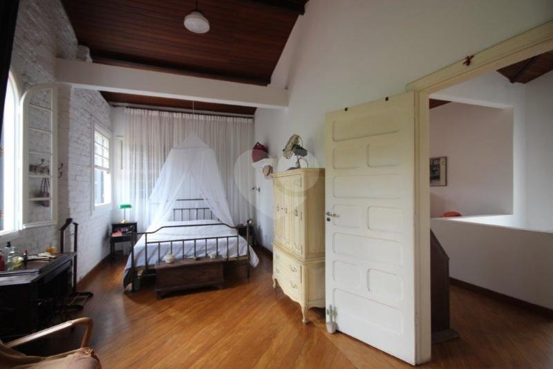 Foto REO136249