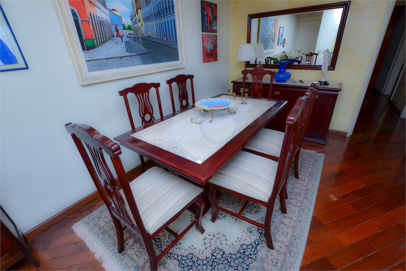 Foto REO136940