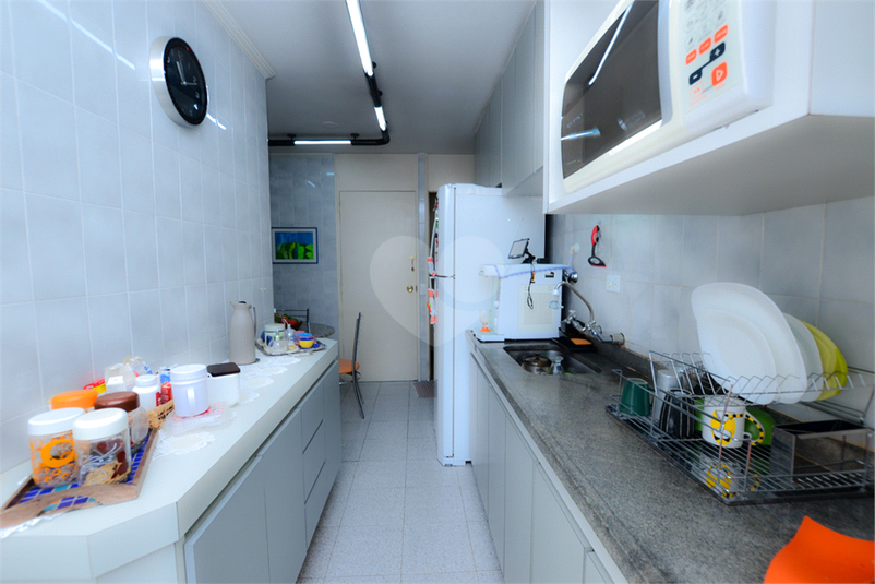Foto REO136940