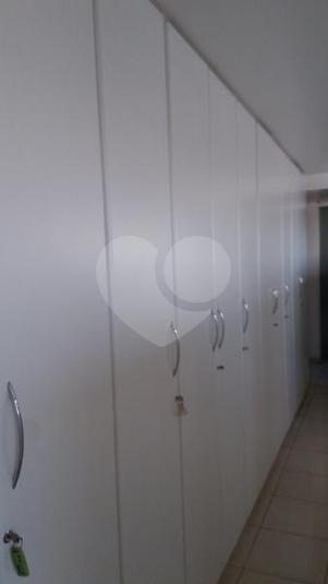 Foto REO136965