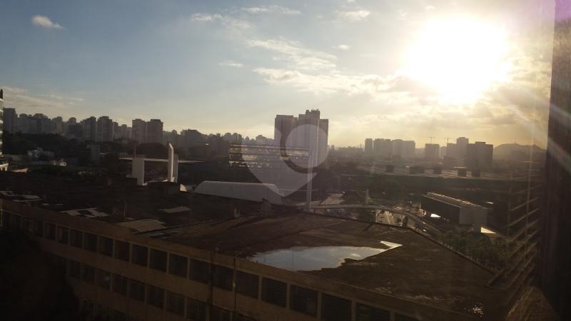 Foto REO136965