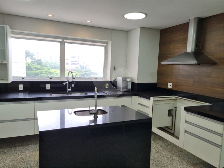 Aluguel Apartamento São Paulo Moema REO136975 15