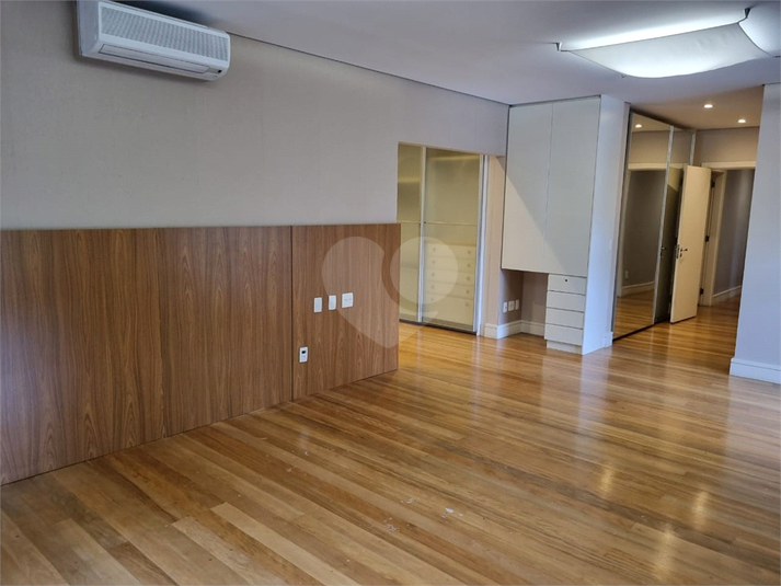 Aluguel Apartamento São Paulo Moema REO136975 23