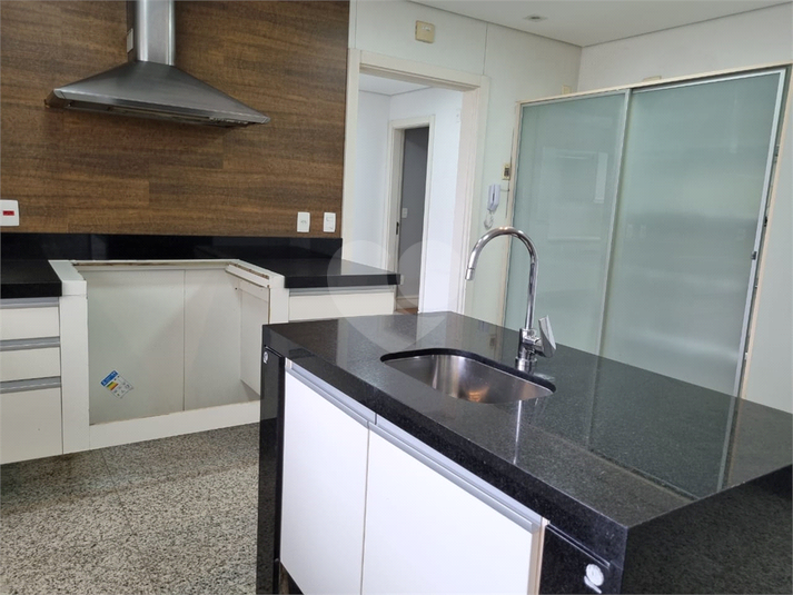 Aluguel Apartamento São Paulo Moema REO136975 17