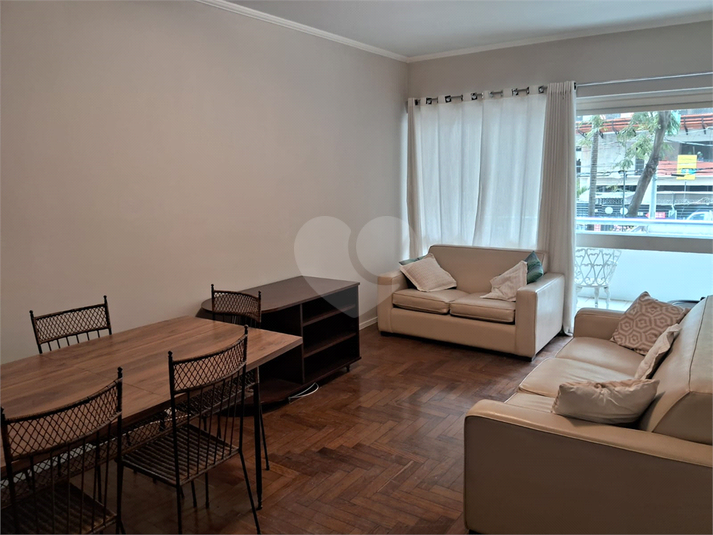 Foto REO136979
