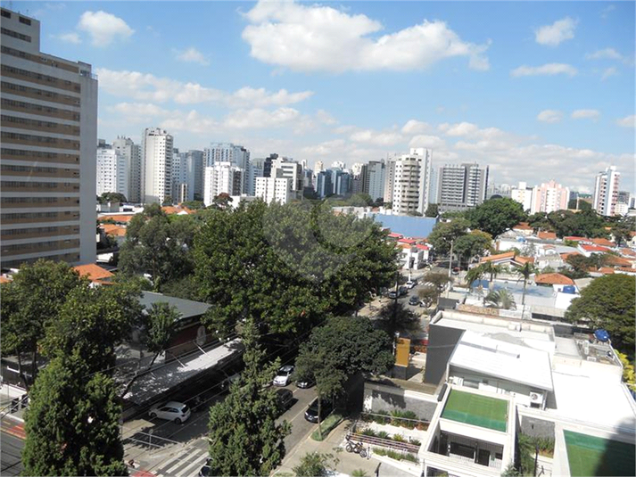 Foto REO136989