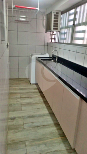 Foto REO137182