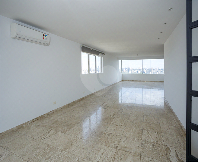 Foto REO137254