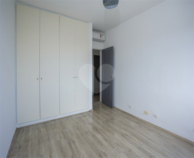 Foto REO137254