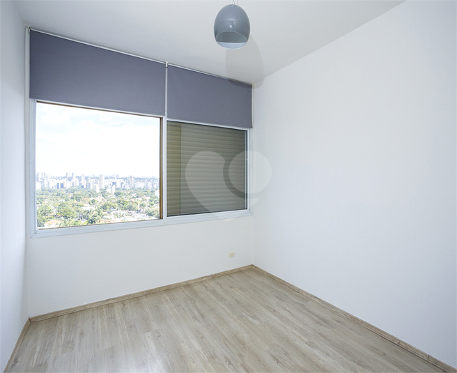 Foto REO137254