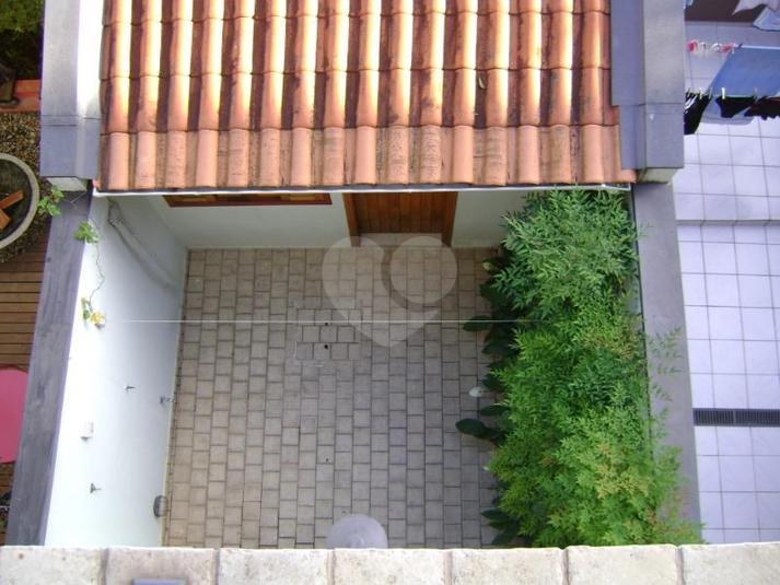Foto REO137530
