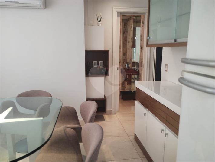 Venda Apartamento São Paulo Santa Cecília REO137805 17