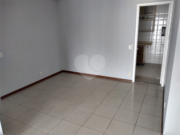 Foto REO13803