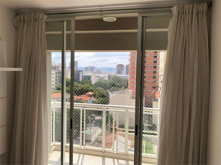Foto REO138976