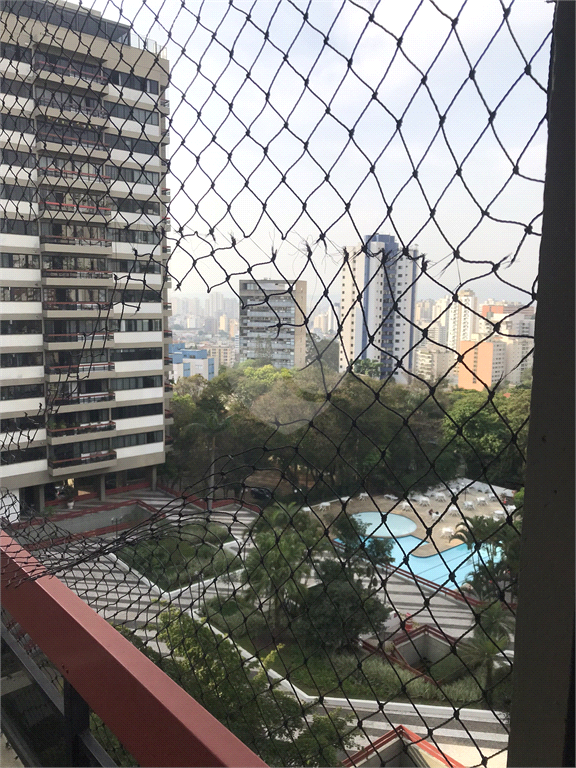 Venda Apartamento São Paulo Sumaré REO140537 16