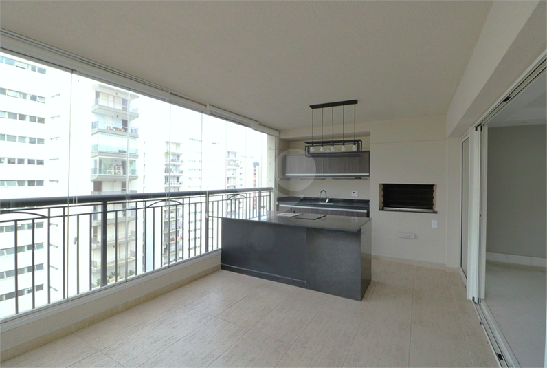 Foto REO141451