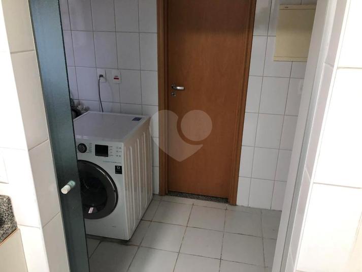 Foto REO141452