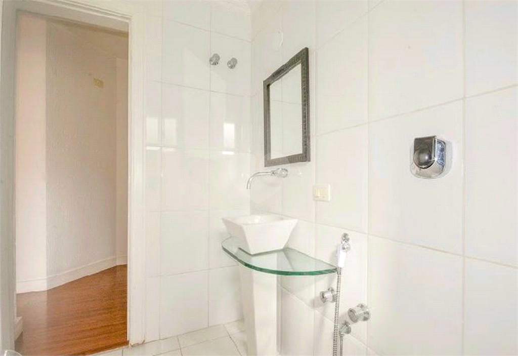 Venda Apartamento São Paulo Real Parque REO141678 10