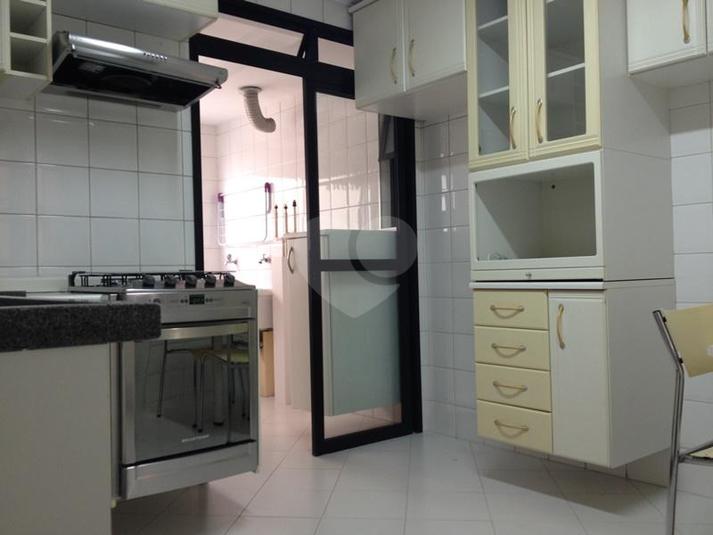 Foto REO141770