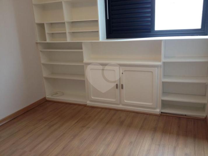 Foto REO141770