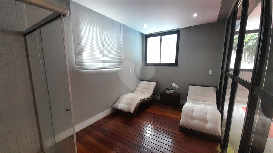 Foto REO142239