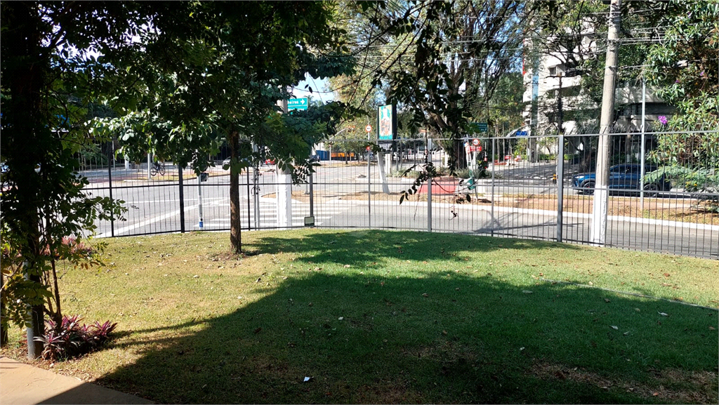 Venda Casa térrea São Paulo Pinheiros REO142823 36