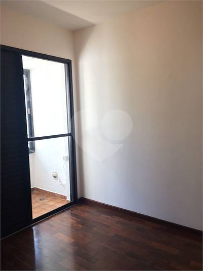 SACADA E ARMÁRIO NOVO