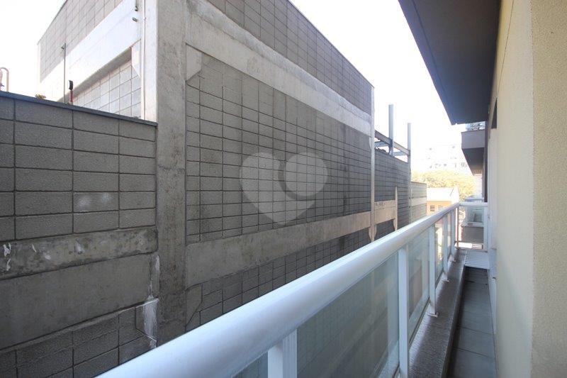 Foto REO143941