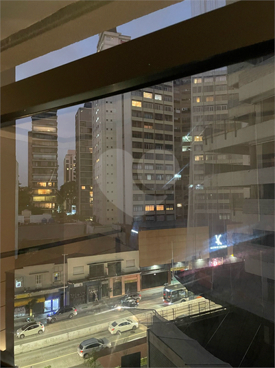 Foto REO144033