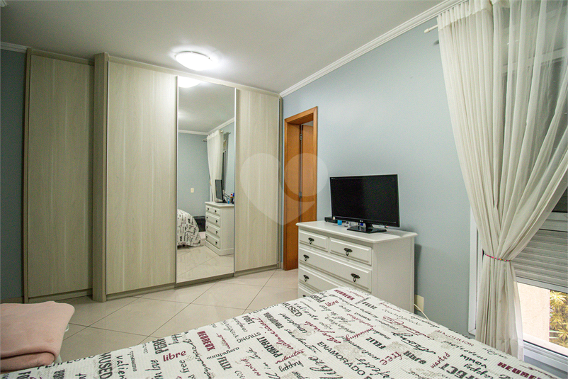 Foto REO144034