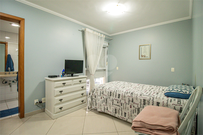 Foto REO144034