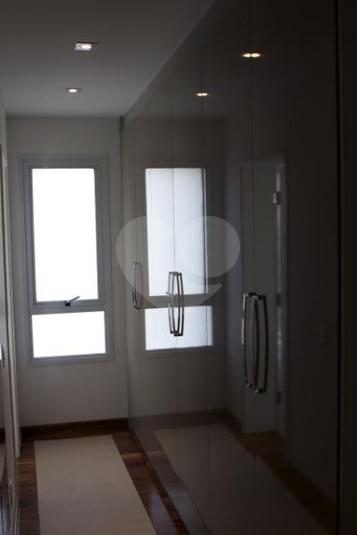 Foto REO144240