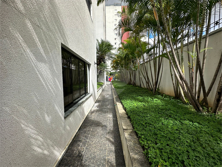 Corredor para área de lazer