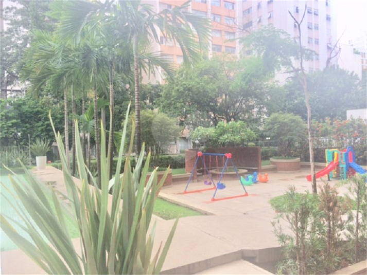 Foto REO145457