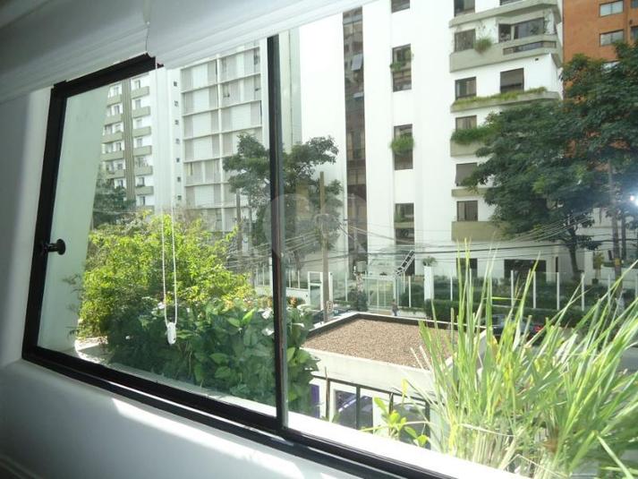 Foto REO145910