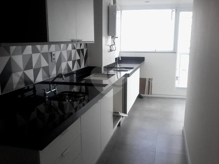 Foto REO145939