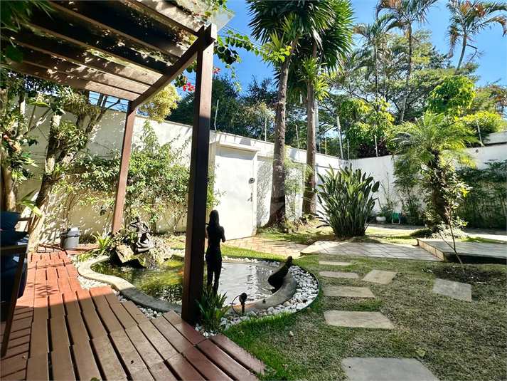 Venda Sobrado São Paulo Alto De Pinheiros REO14639 37