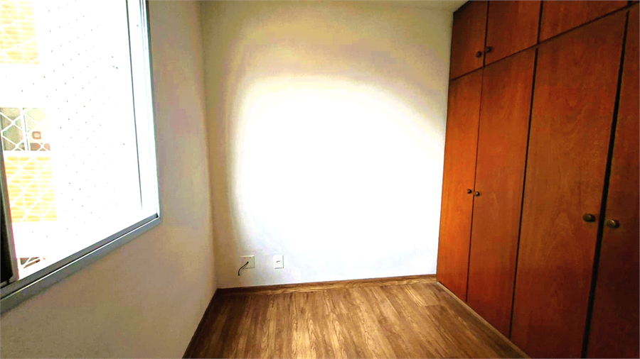 Foto REO146468