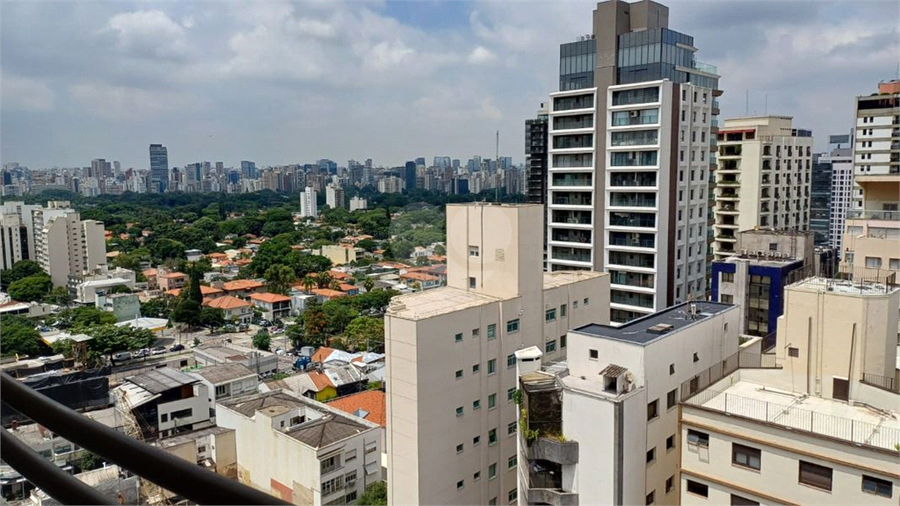 Foto REO148617