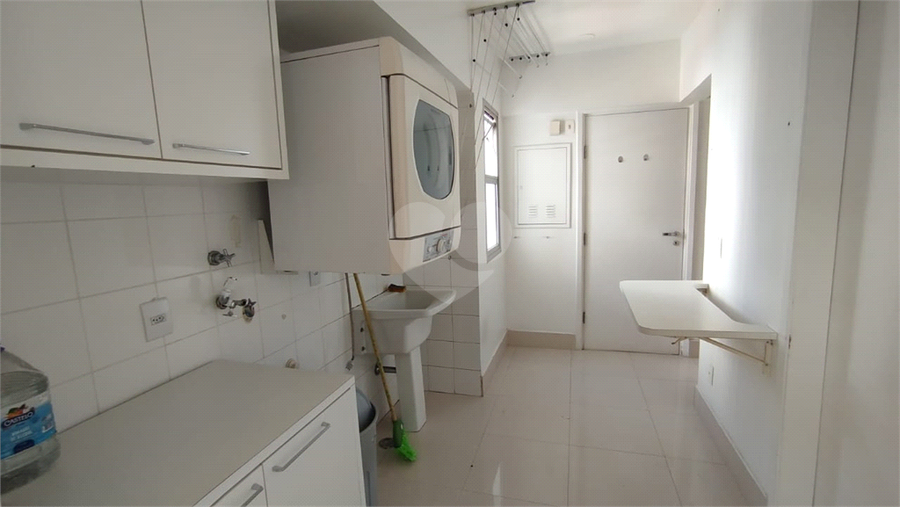 Foto REO148866