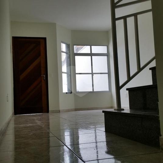 Foto REO14927