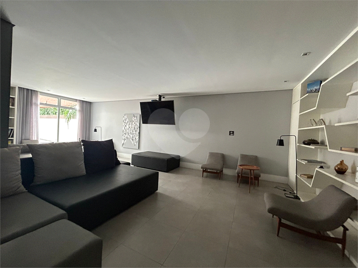 Foto REO149535