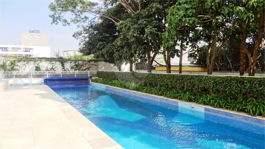 Foto REO149631