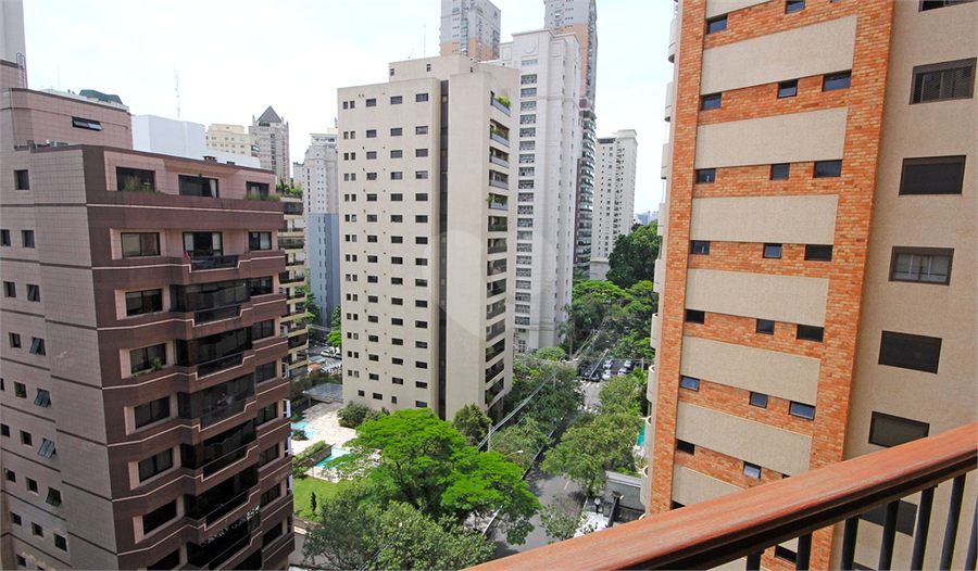 Foto REO149725