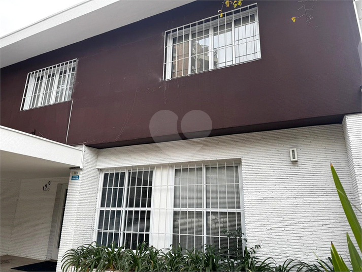 Foto REO15049