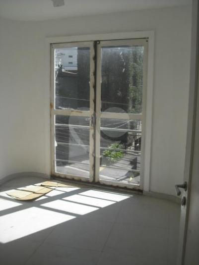Foto REO151780